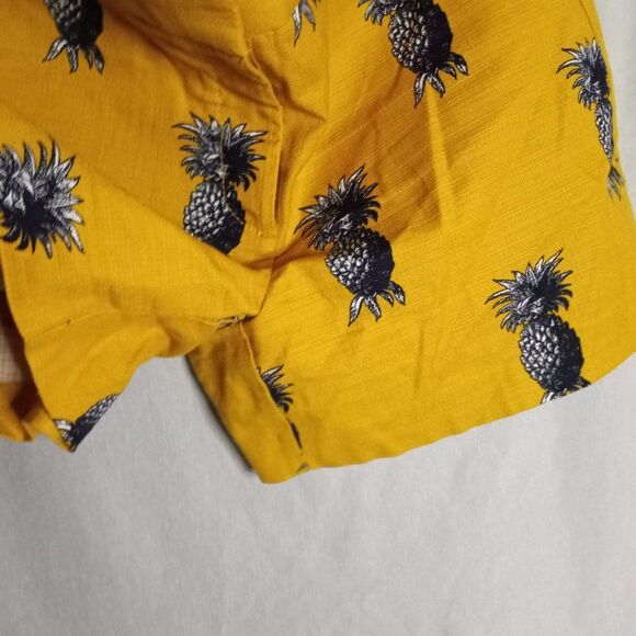 Ann Taylor Shorts Womens Size 8 Gold Pineapple Print Hawaiian Beach Vacation - Picture 4 of 6